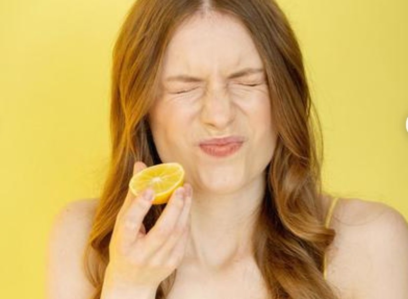 ビタミンCはヘアカラーを除去できますか?