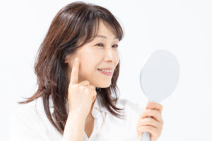 ピコトーニングの痛みはどのくらい？施術中の感覚と対処法を徹底解説